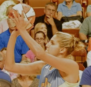Delle Donne displays the shooting touch that led to 32 points in a recent OT win against the Minnesota Lynx.